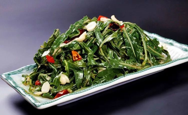 苦苦菜又叫苦苣菜,麻苣苣,小鹅菜,你肯定想问,苦苦菜和苦菜有什么