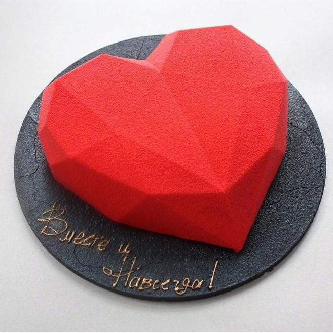 生日那天,你最想要吃到哪款心形蛋糕?测你这辈子会爱几个人