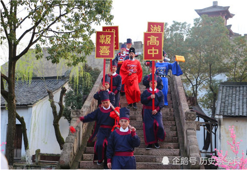 中国作文上唯一的女高中,历史后被人长期霸占状元高中自然图片