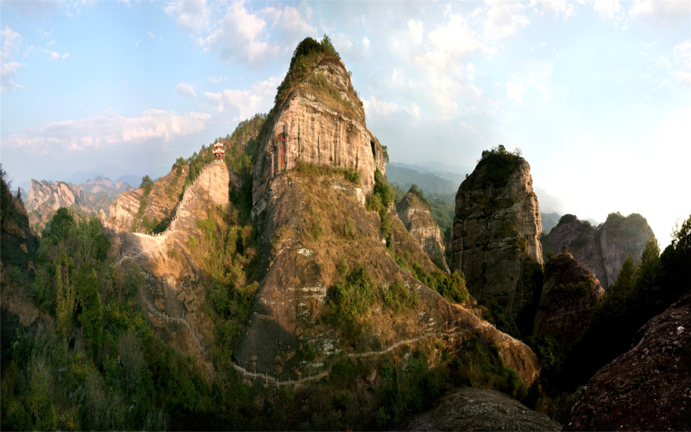 福建龙岩竟有一座险要的山,现在已成旅游胜地,不来看看吗?