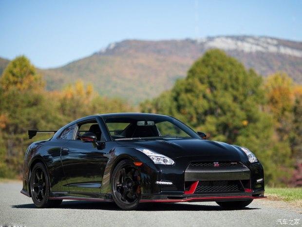 如果黑武士穿越到地球 他会开啥车?