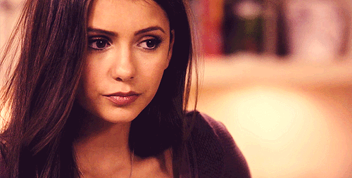 最美女吸血鬼:妮娜第四,暮光女只能排第三,第一美得不