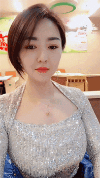 爆笑gif:妹子,咱们低头不见抬头见,你还能诚实点不
