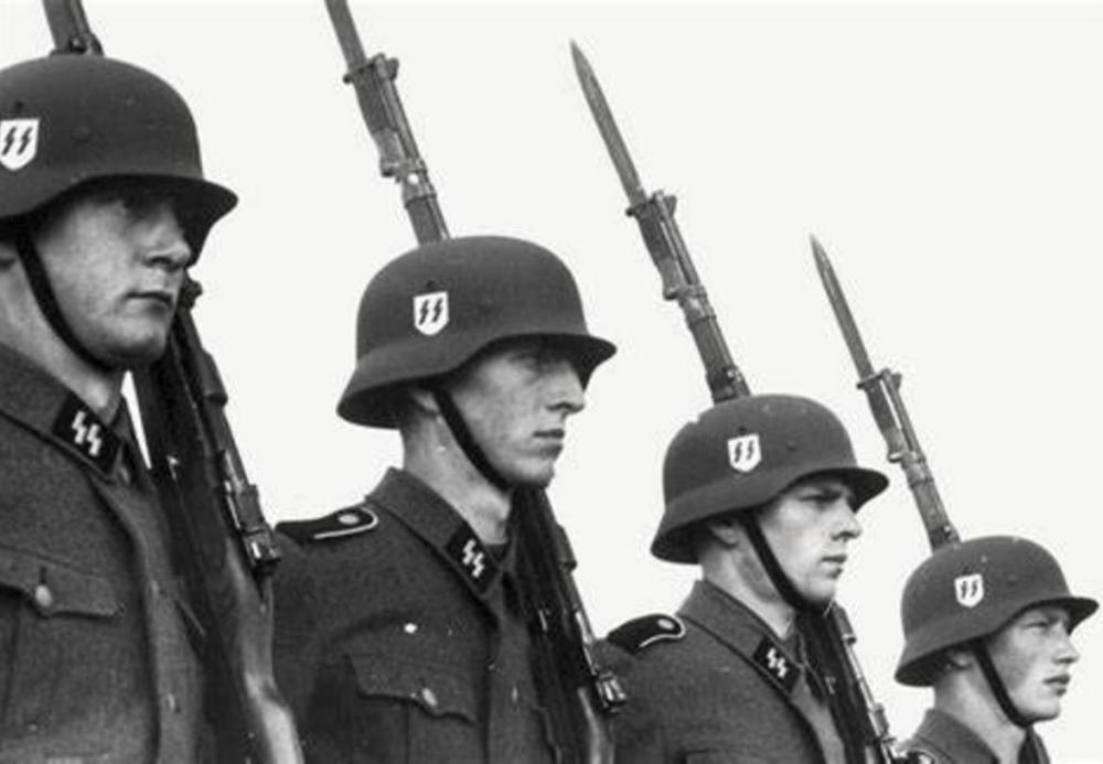 二战德国最大军团,一个集团军群95万人,相当于苏联四个方面军