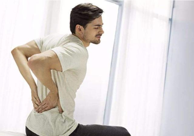肾不好的男人,一般有"2冷1黄"的特征,若你没有,那就恭喜了