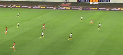 中超第14轮广州恒大2比1战胜华夏幸福,韦世豪建功