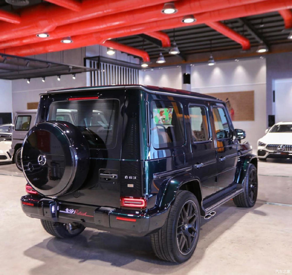 一大块绿宝石奔驰amg g63!