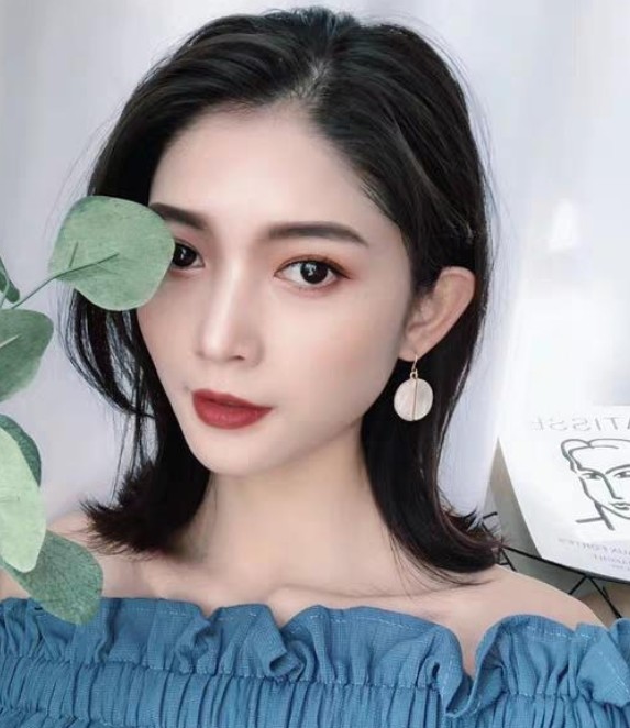 女人常见的几种脸型,鹅蛋脸很受欢迎,方形脸更高级,你