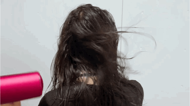 染发全程没有任何刺激性的味道.非常奶思!