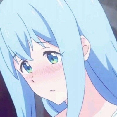二次元动漫纯美女神头像:超甜的蓝发女神,害羞的表情好萌呀
