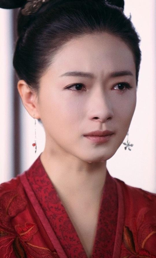 万茜红色古装剧照是不是特别美啊