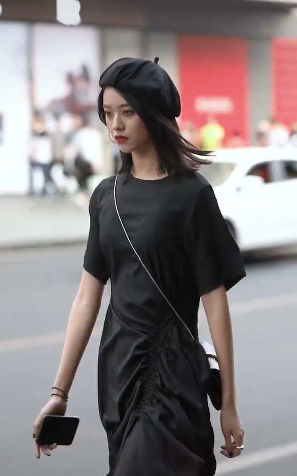 最近女生穿这种