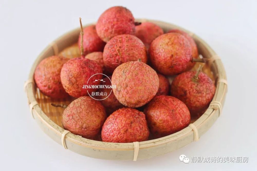 一斤荔枝二两冰糖,简单几步变成夏天最好的饮料,做法超简单