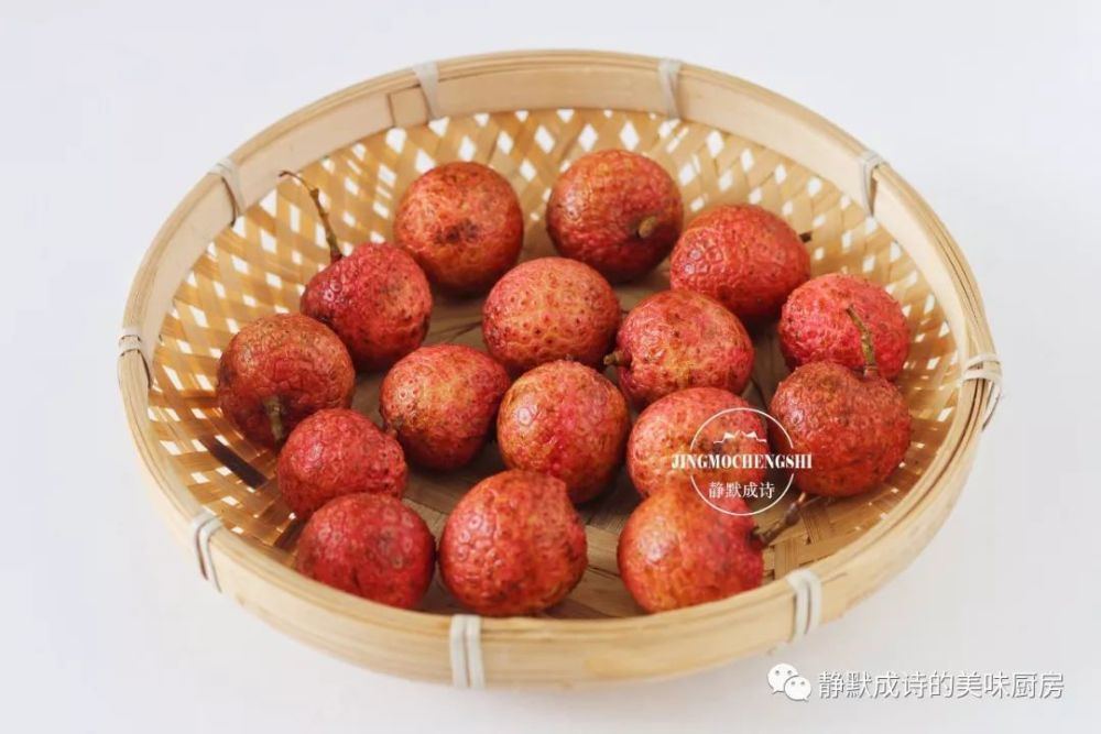 一斤荔枝二两冰糖,简单几步变成夏天最好的饮料,做法超简单