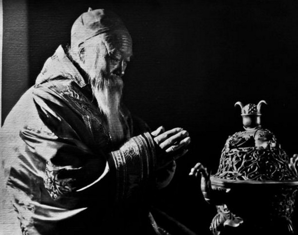 晚清时代道士真实老照片:图2,5真的是有一股脱俗的气息
