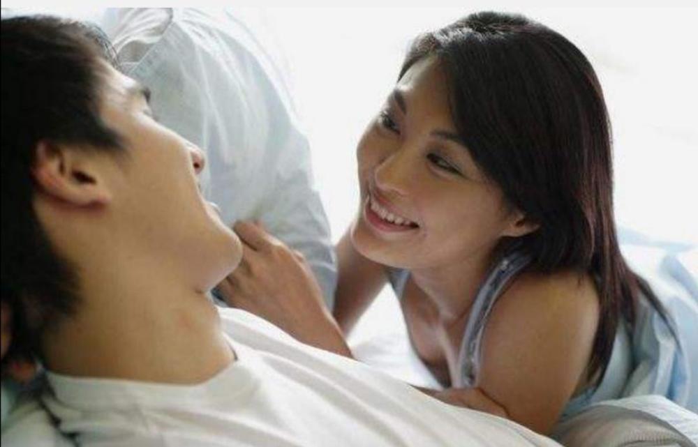 亲密的夫妻间也需要谨言的!