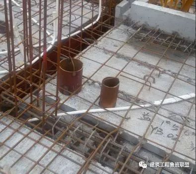 公区消防给水套管预留