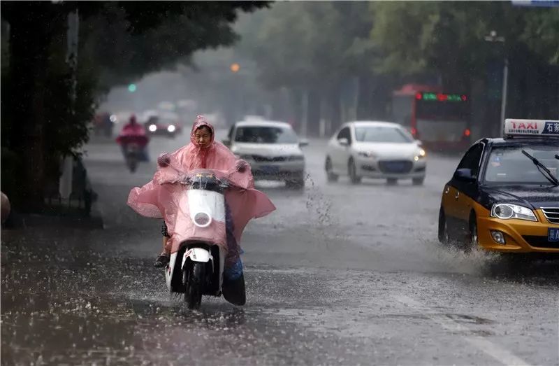 局部大雨 暴雨继续,这些路段易积水,德州人周末出门要注意了