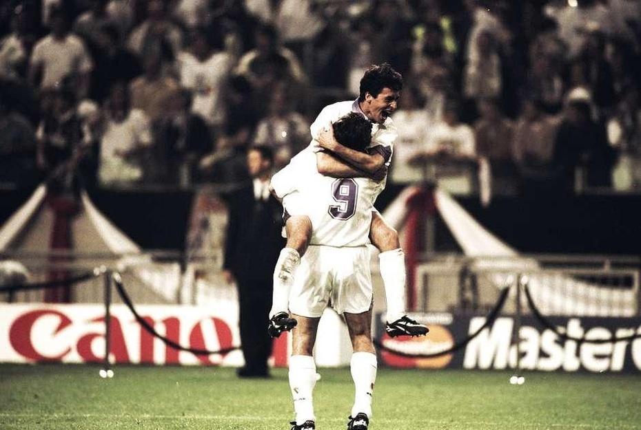 劳尔正式退役 指环王传奇生涯回顾