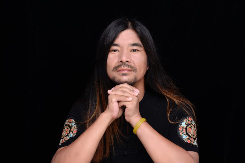 神曲教父老猫携手714万抖音粉丝流浪歌手面筋哥,新歌热搜预定
