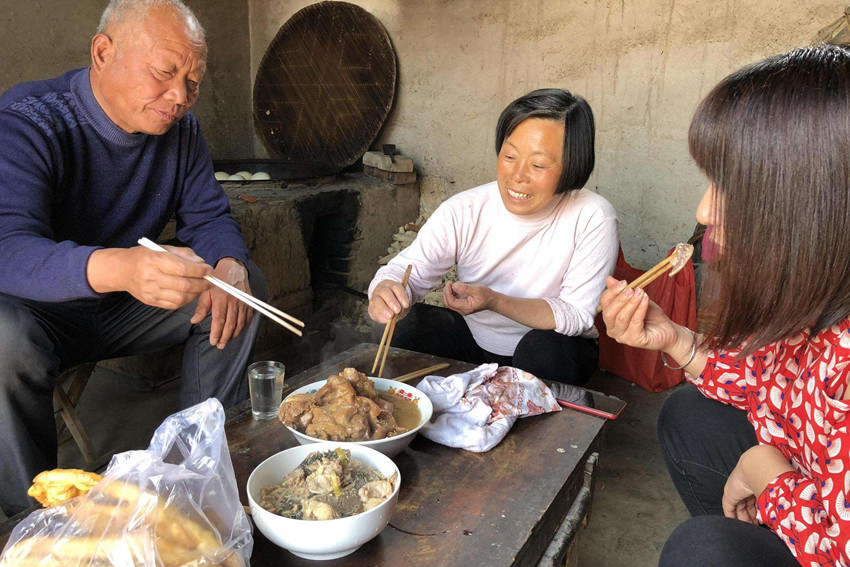 农村家庭有这些"苗头"就不好了,可能苦日子要来了,愿你家没有