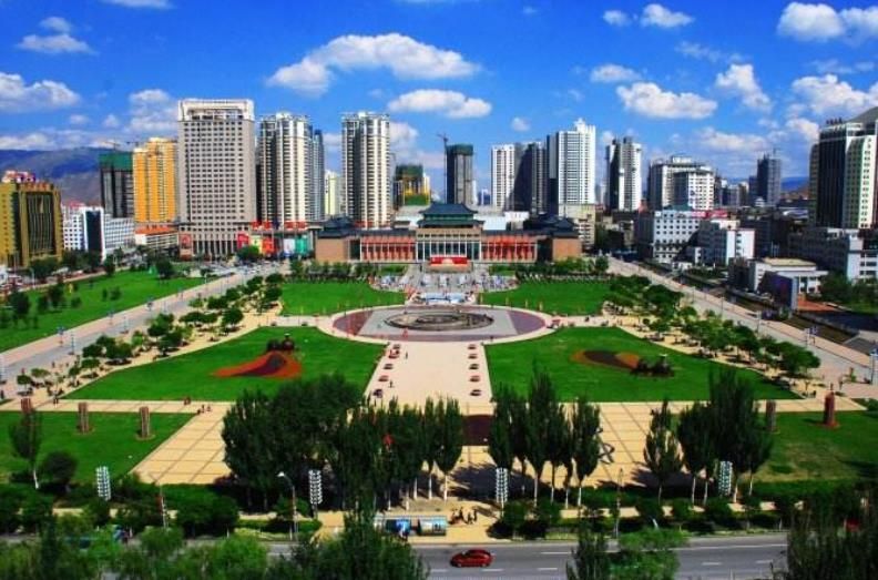 中国夏都西宁,青海的省会西宁,西宁城市风景,西宁城市高楼,西宁旅游
