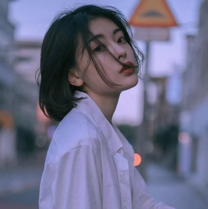 唯美朦胧伤感女生头像