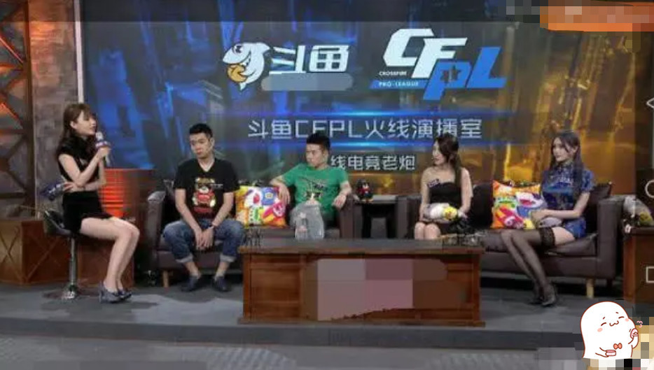 斗鱼成美腿"搬运工"?cf最"美女主播"诞生,赶超腐团儿节奏