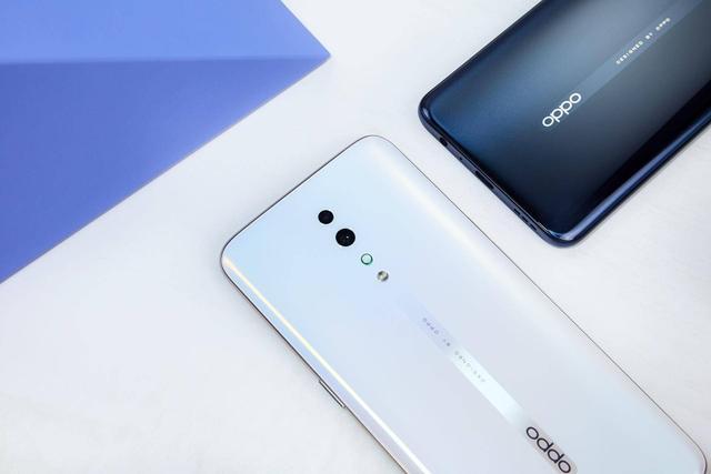 oppo reno z图赏:可能是2k档手机里最好看的一部