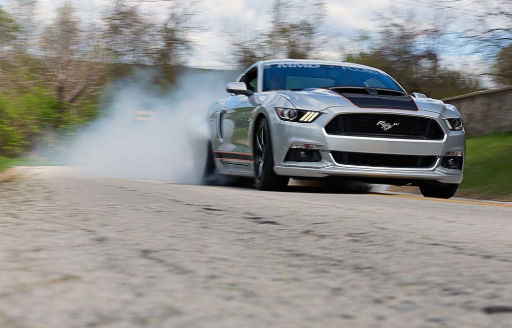 福特-mustang 5.0l gt 性能版——速度与激情!