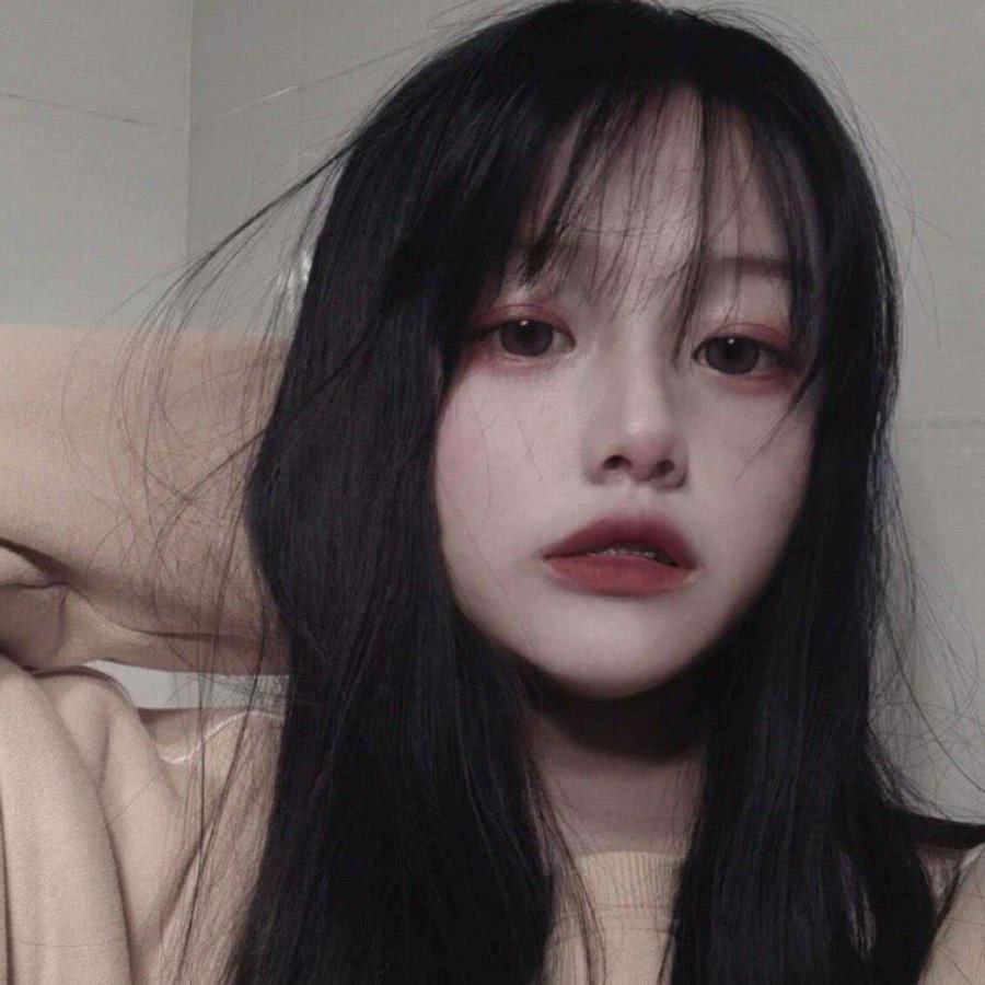 ins·微丧·女生头像: