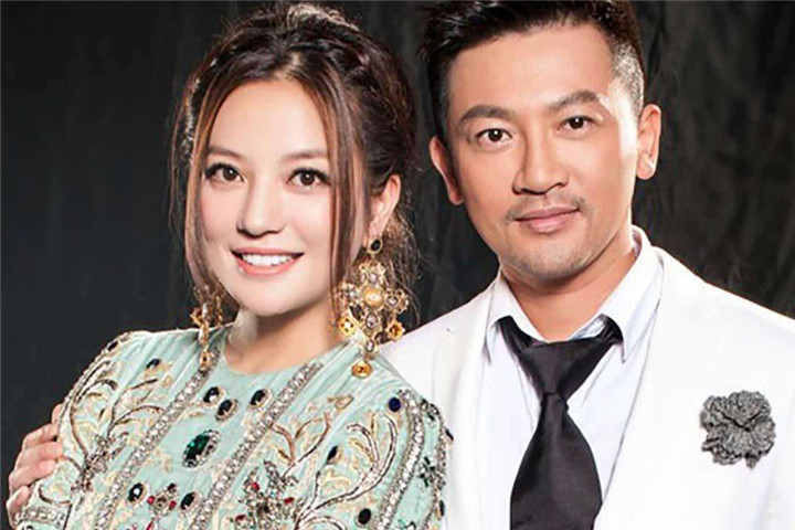 赵薇出道20余年,哪些男星"追求"过她呢?最后的他让人不敢信
