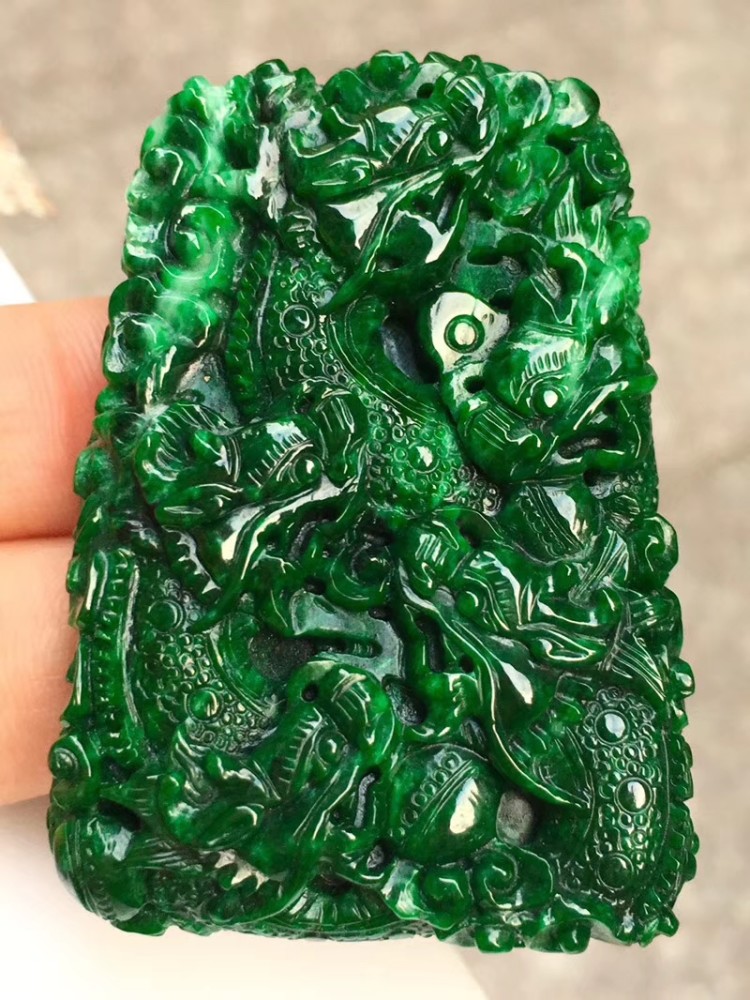 翡翠,玉石,种类颜色,墨翠,冰飘花