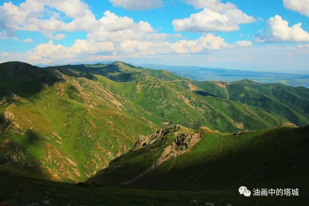 夏天的塔尔巴哈台山 新疆最美的地方之一