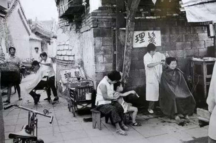 80年代北京街头那些老照片,催人泪下!