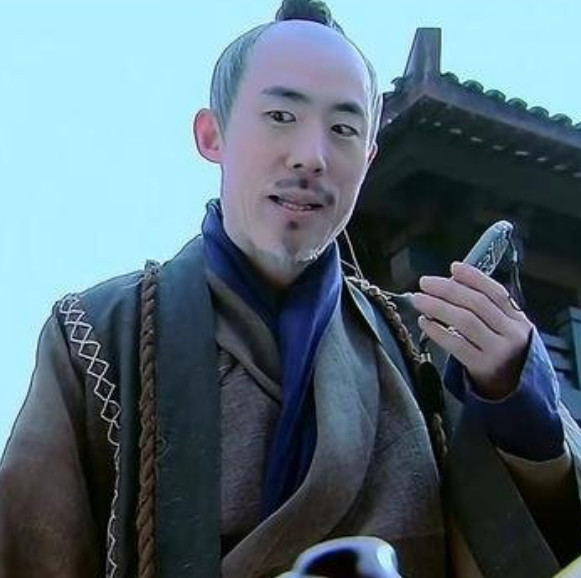 还记得仙剑三中的赵无延吗?当初嫌他丑,如今追成"舔狗