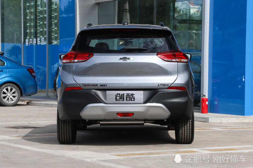 这款10万出头的小型suv,运动又个性的样子很适合年轻人