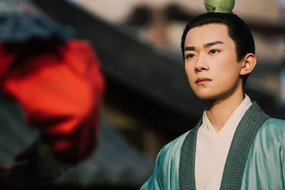 如何评价《长安十二时辰》中易烊千玺的演技?