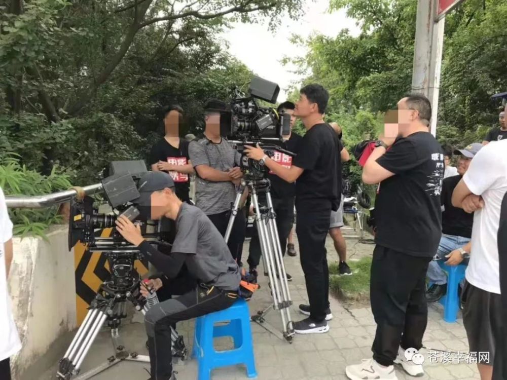 又有明星大腕来广元拍电影了!现场视频曝光