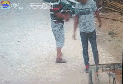 哈哈哈,笑死人了,看一遍笑三天!