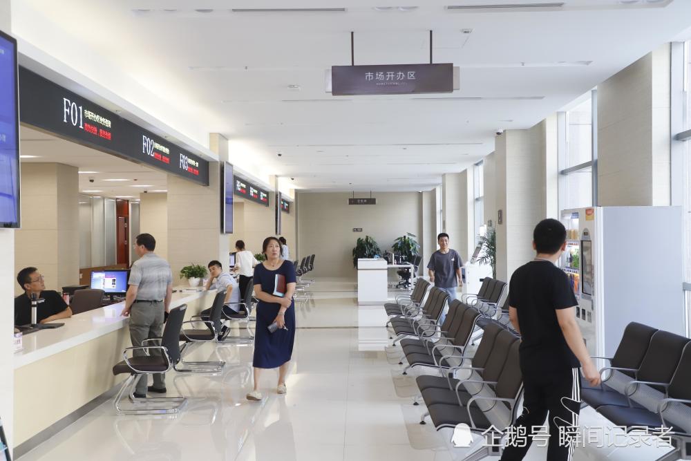 河北政务服务大厅启用 办事不再跑多地 位置在这里