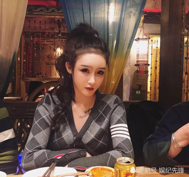 高迪为求大美原谅?微博只关注这2个女网红,网友:早该这样!