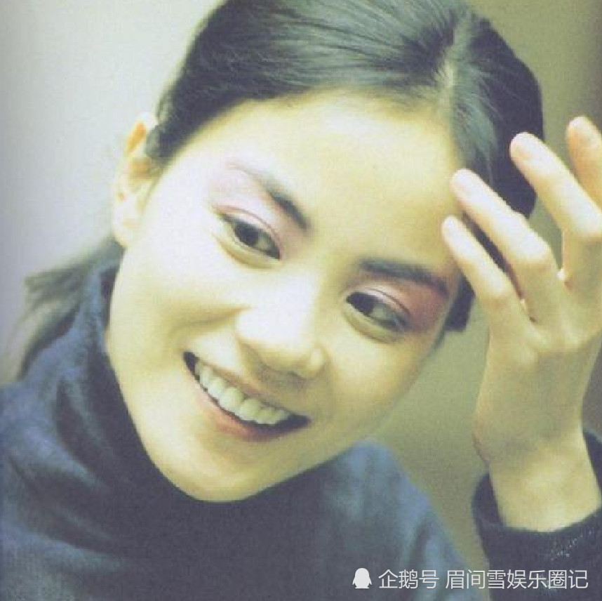谢霆锋现任女友王菲早年旧照曝光,网友:天后年轻时美丽又惊艳!