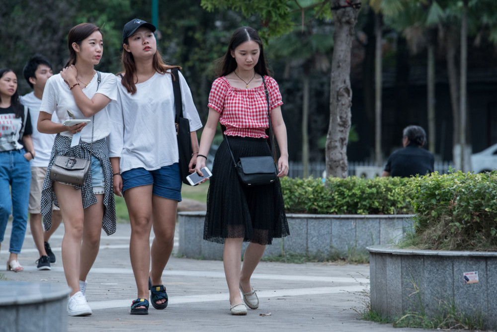 学姐坦言:在大学,最不值得"深交"的3类女生,长得再漂亮也没用