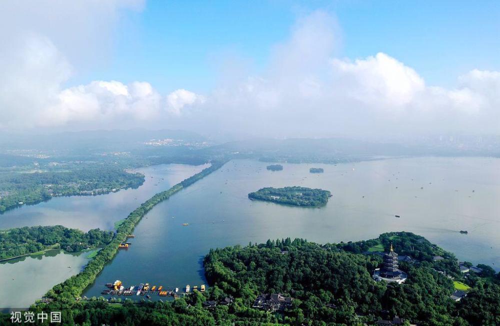 杭州:鸟瞰雨后西湖 风景如画