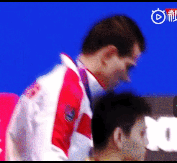 孙杨当着全世界的面回击:you loser!i win!