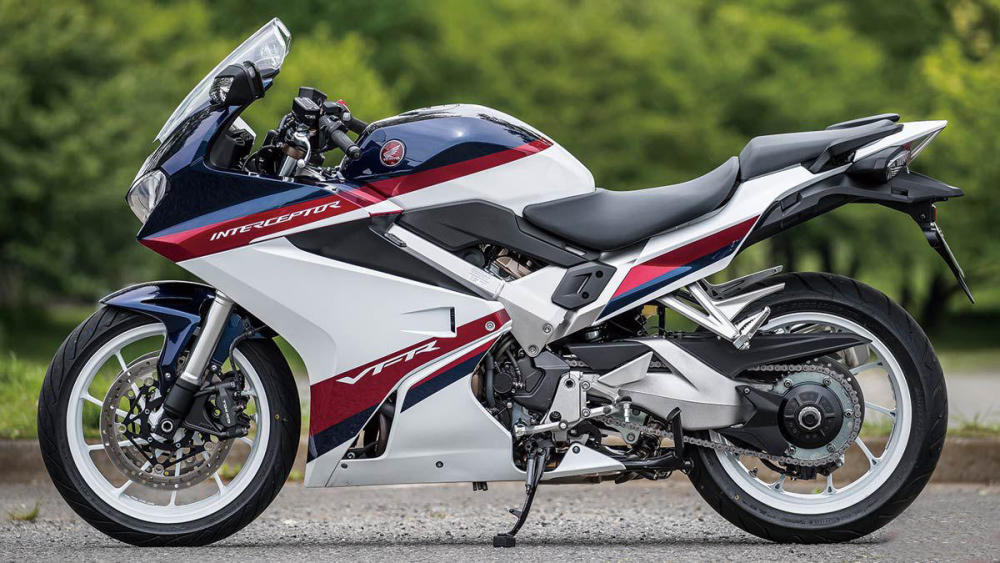 本田v4的魅力 2019款vfr800f日本试驾