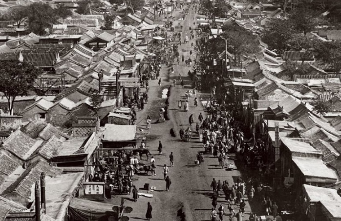 民国时期北京的街景.