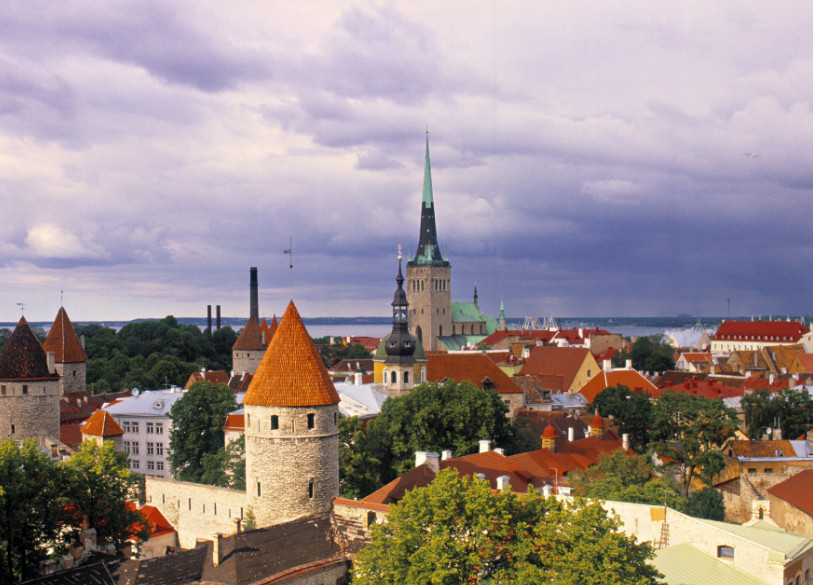 欧洲中世纪风格的城市——爱沙尼亚塔林老城,一座美丽