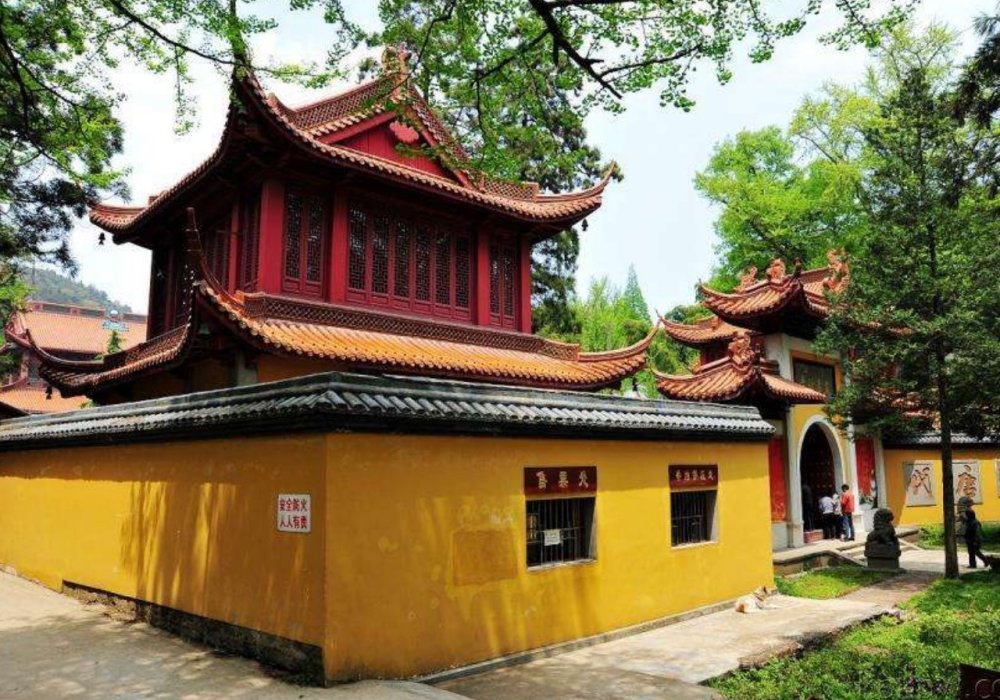 浙江一座寺庙,有"江南五大禅院之首"的美誉,在杭州不是灵隐寺